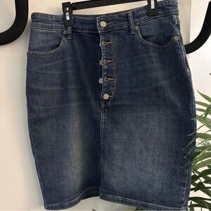 Banana Republic Blue Denim Skirt
